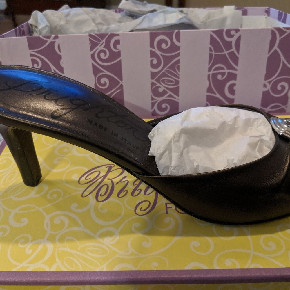 Brighton NIB pewter leather dress shoe -8.5M